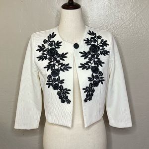 Lace Embroidered Cropped Blazer Jacket - 4